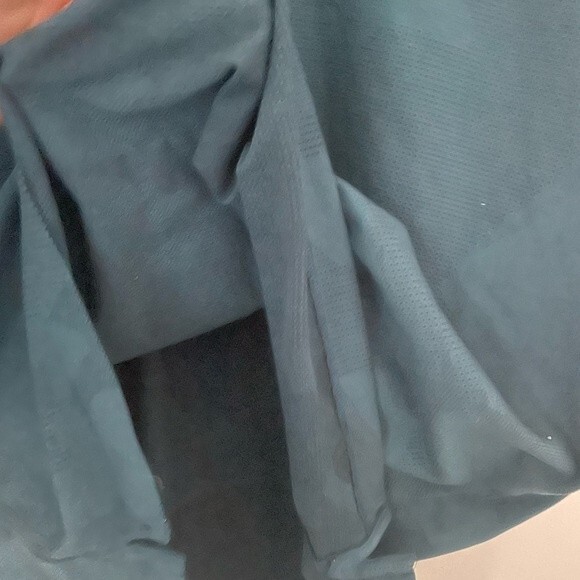 Under Armour HEAT GEAR Teal Blue Loose Fit Short Sleeve Golf Polo Shirt xLarge - Picture 3 of 6